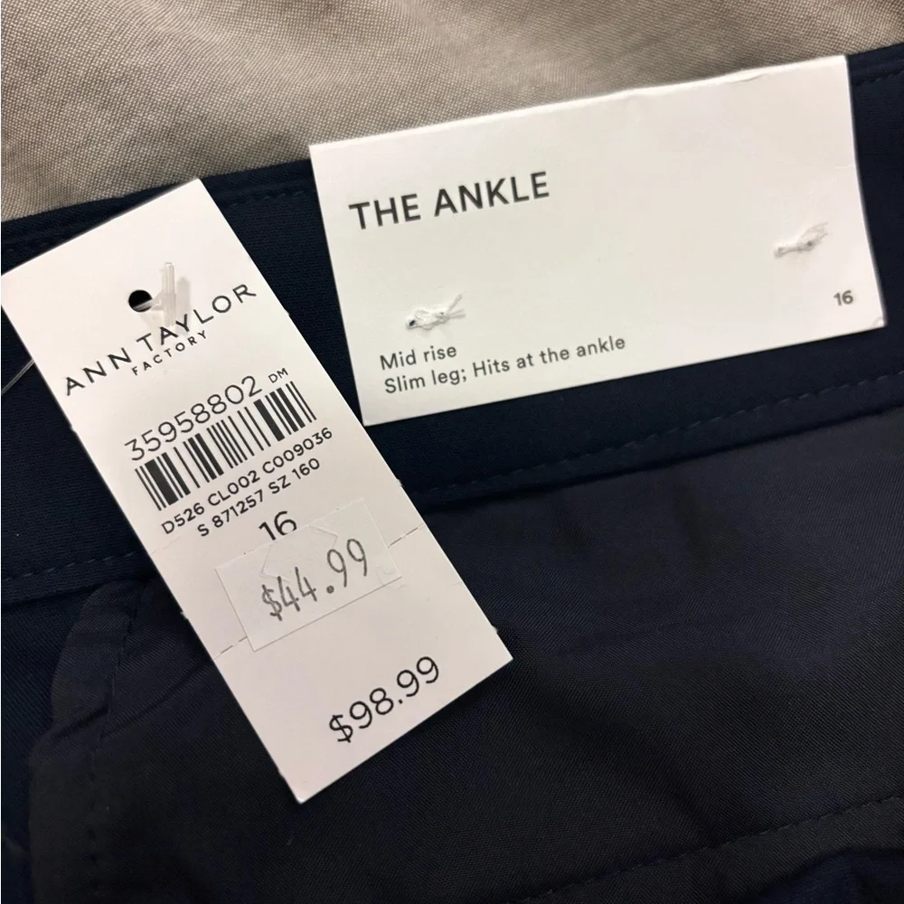 Ann Taylor Navy Ankle Pants - Picture 1 of 4